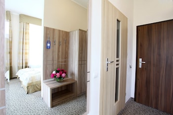 hotel cesarskie ogrody