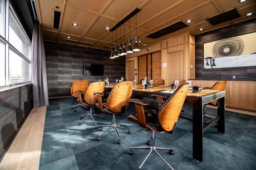 hotel indigo el paso downtown by ihg