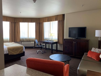 radisson hotel river falls