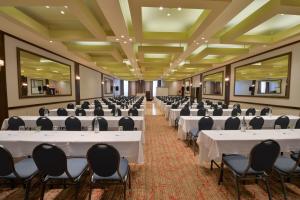 holiday inn montreal centreville downtown