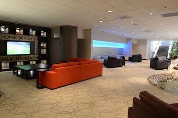 Holiday Inn Montreal Centreville Downtown,Near Sainte-Catherine Street,4 star