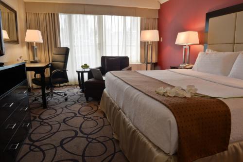 holiday inn montreal centreville downtown
