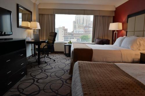 holiday inn montreal centreville downtown