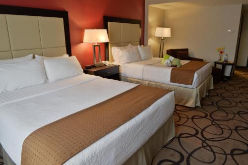 holiday inn montreal centreville downtown