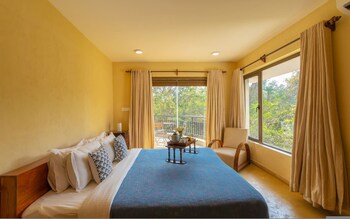 cliffhouse by hireavilla 5br w pvt pool in saipem
