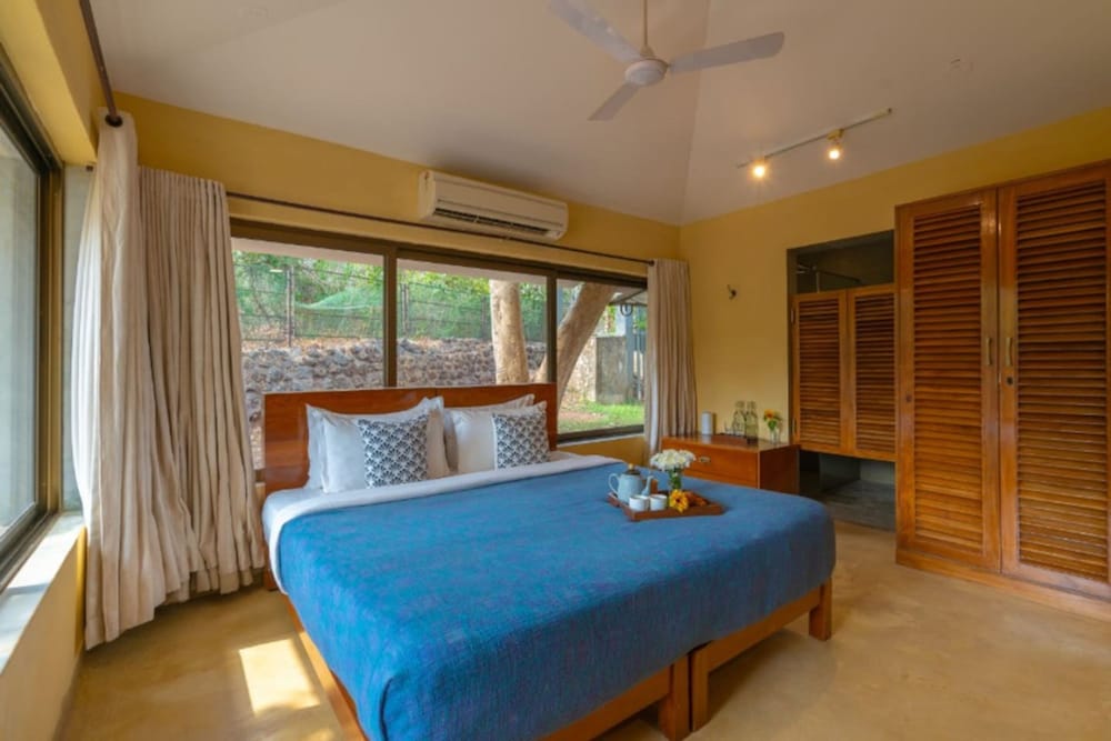cliffhouse by hireavilla 5br w pvt pool in saipem