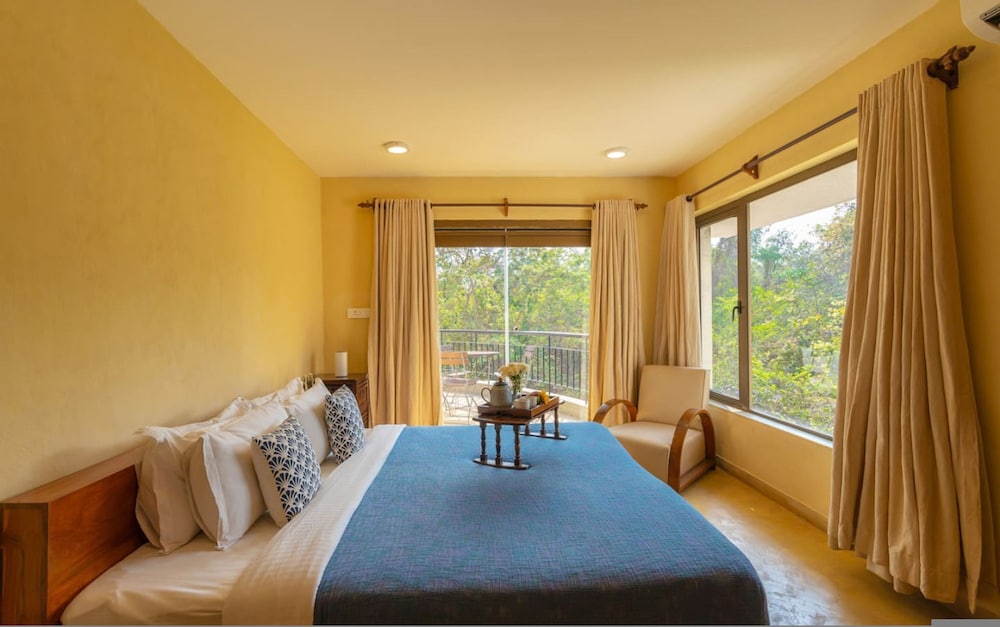 cliffhouse by hireavilla 5br w pvt pool in saipem