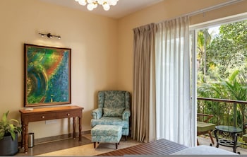 villa verona by hireavilla 6br with pool in parra