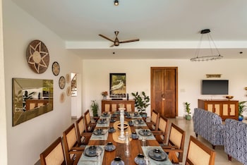 villa verona by hireavilla 6br with pool in parra