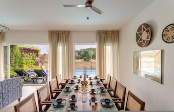 villa verona by hireavilla 6br with pool in parra