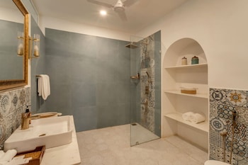 casa palms by hireavilla 5br villa w private pool