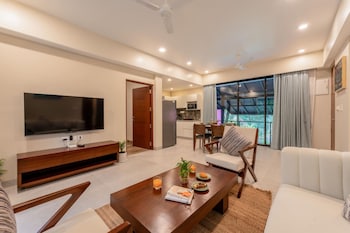 Sol Banyan By Hireavilla - 2Br W Pool In Candolim,Unnamed Road,2 star