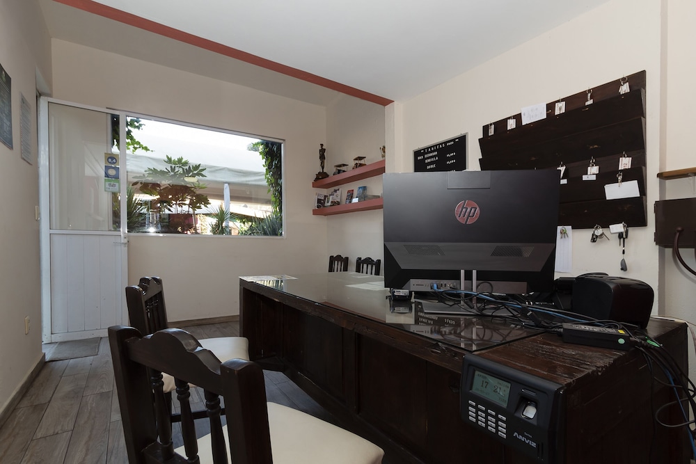 la huerta golf and hotel