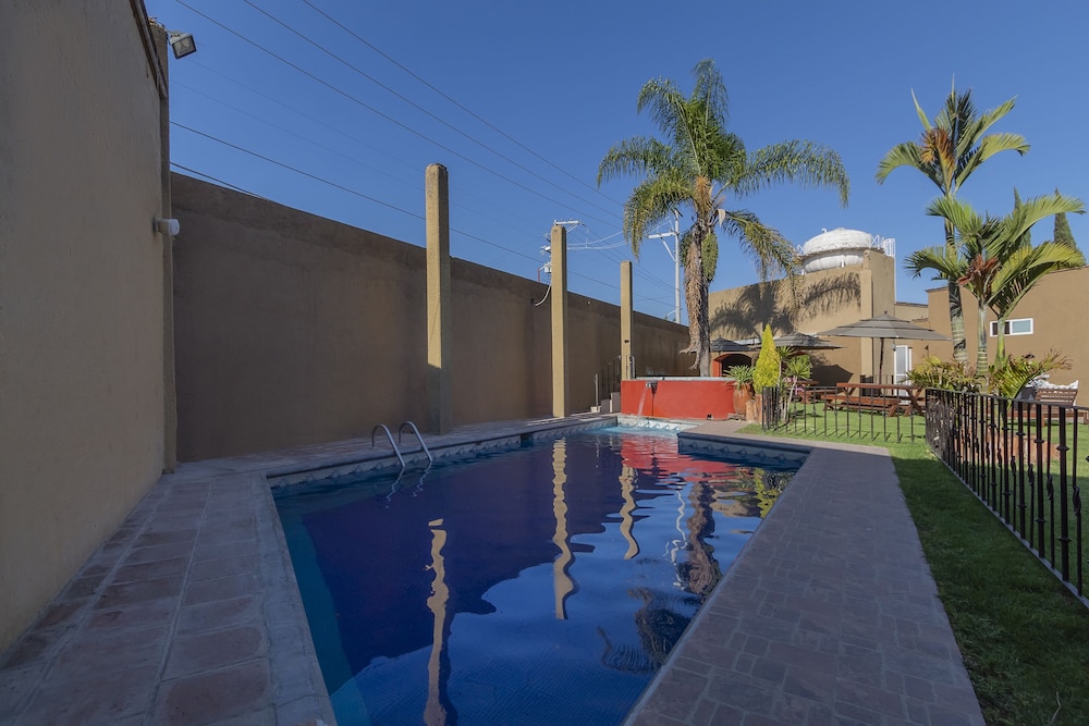 la huerta golf and hotel