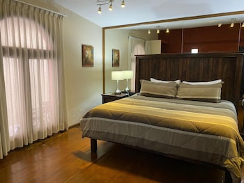 la huerta golf and hotel