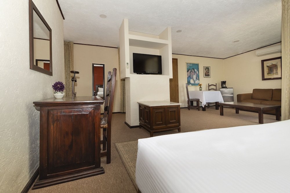 la huerta golf and hotel