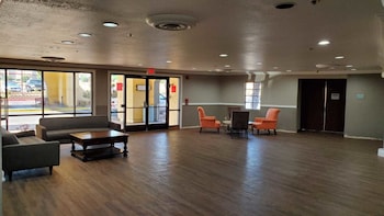 Ramada By Wyndham Barstow,Victorville>>Barstow,3 star