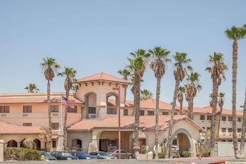 Ramada By Wyndham Barstow,Victorville>>Barstow,3 star