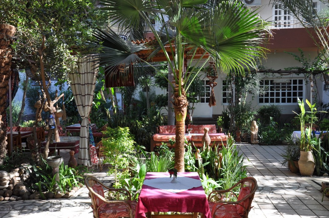 amon hotel