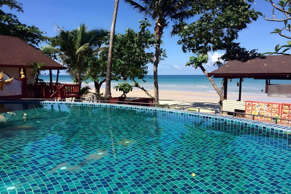 mac resort hotel
