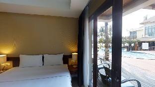 mac resort hotel