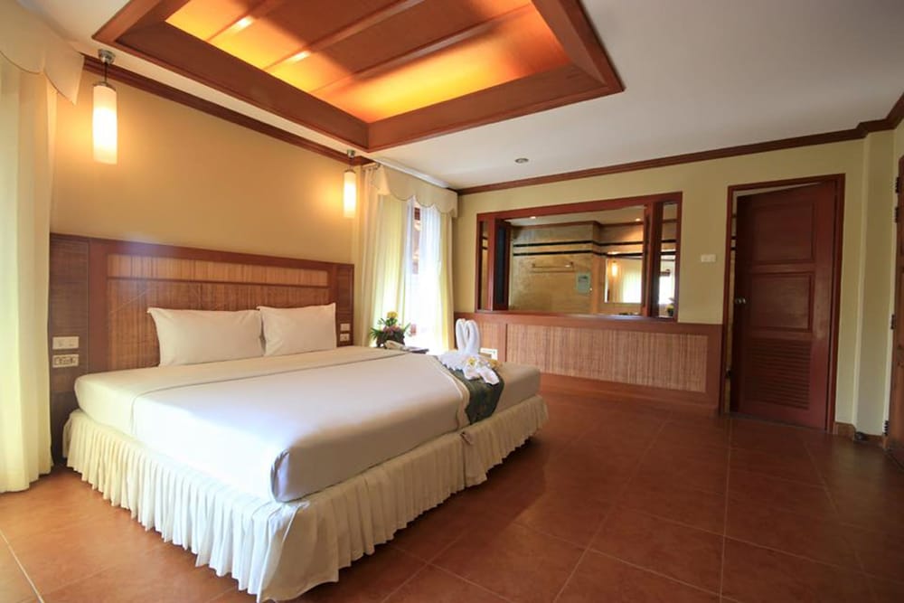 mac resort hotel