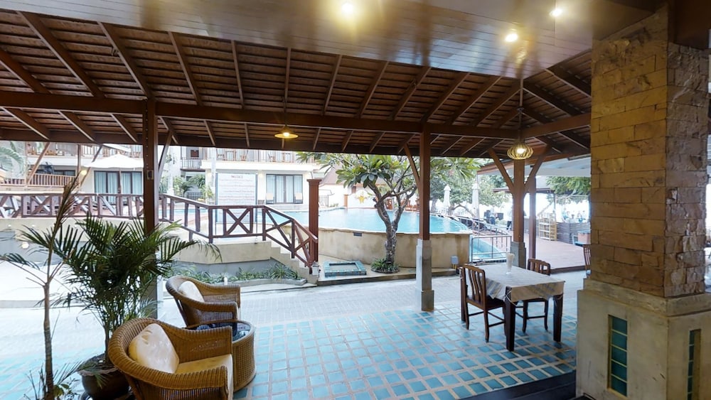 mac resort hotel