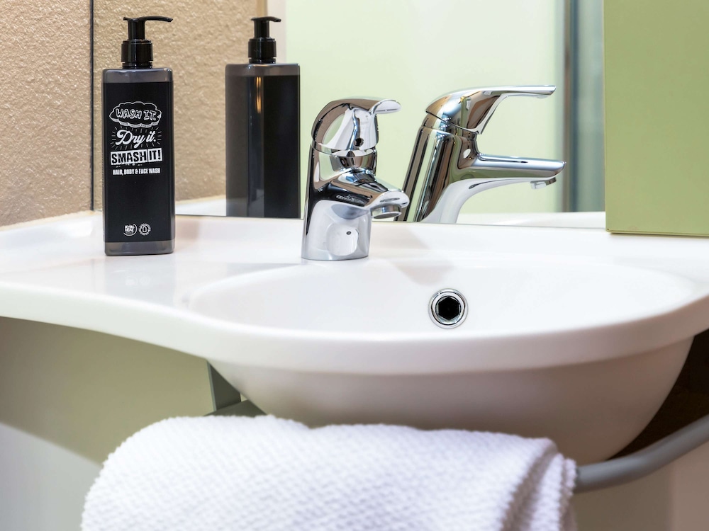 ibis budget versailles trappes