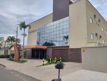 trindade plaza hotel