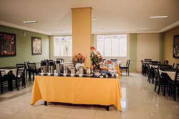 trindade plaza hotel