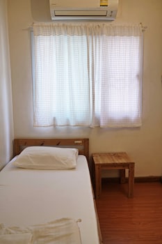 panpan hostel bangkok