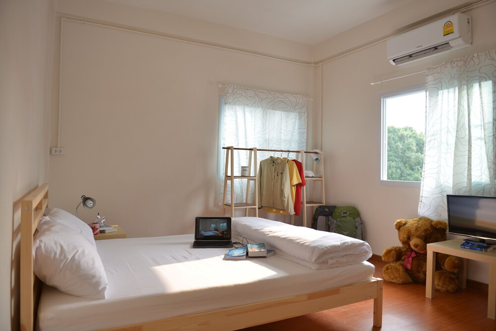 panpan hostel bangkok