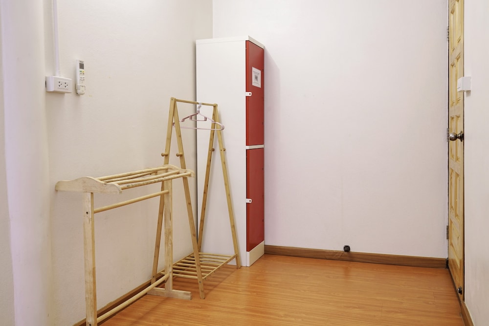 panpan hostel bangkok