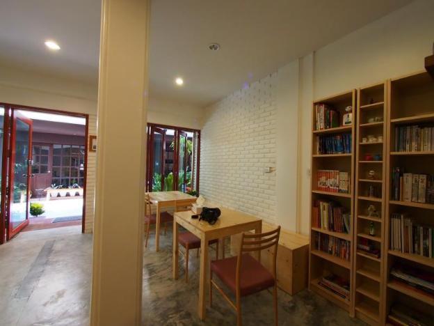 panpan hostel bangkok