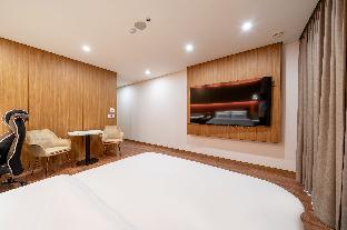 Incheon (Guwoldong) M Place,Near Jayu Park,3 star