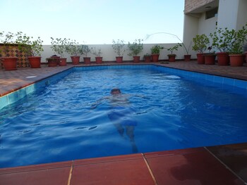 hotel albatross