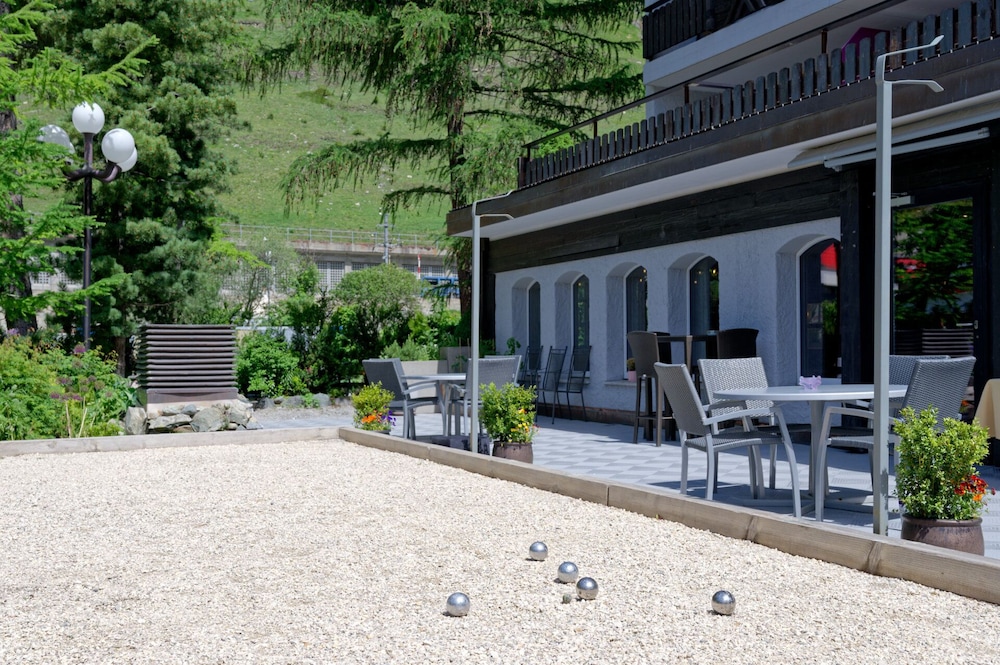 hotel and solebad arca