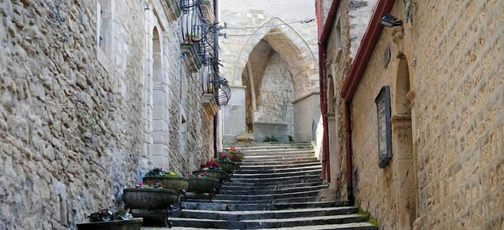 hotel miramonti
