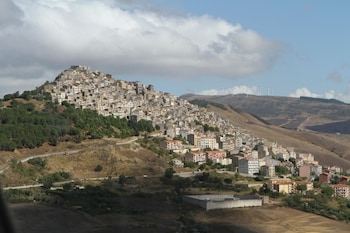 hotel miramonti