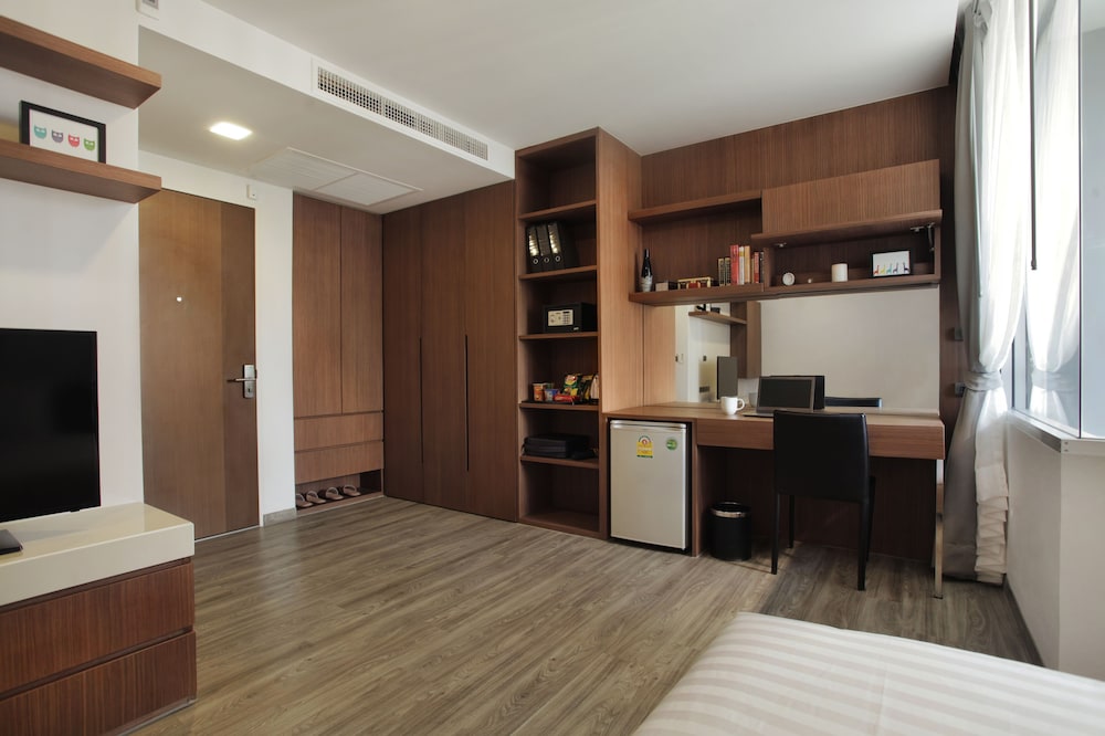 olive bangkok hotel