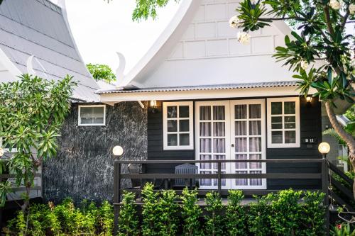 Luna Hut Resort Hua Hin,Hua Hin>>Cha-Am,3 star