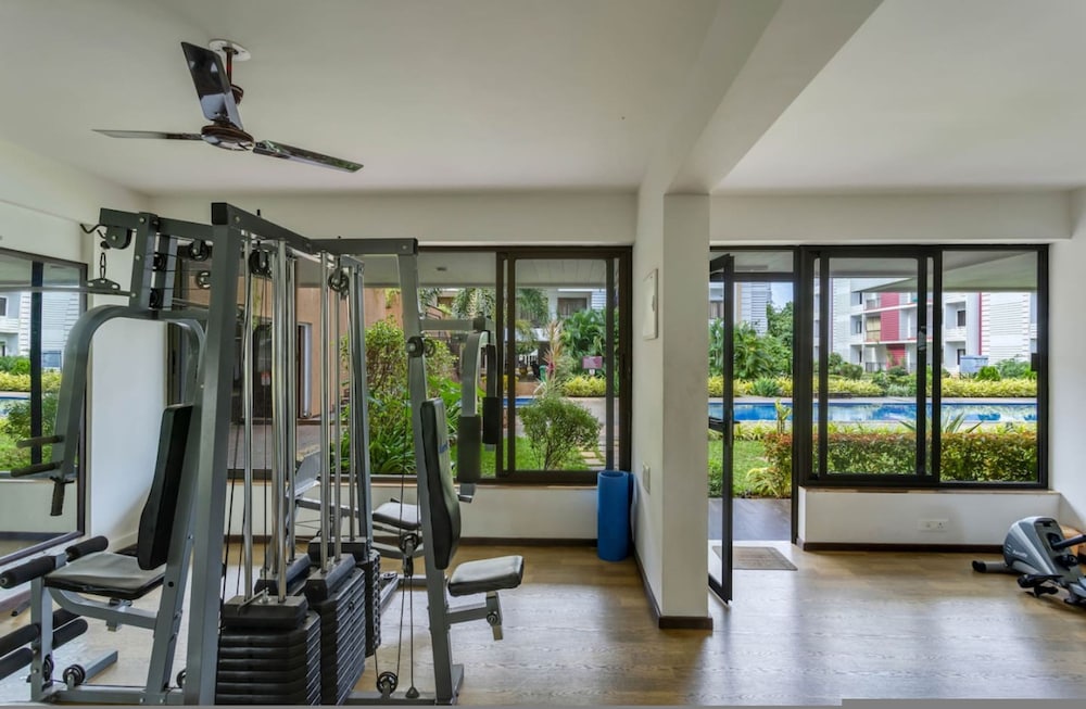 1br w pool sauna near calangute baga beach