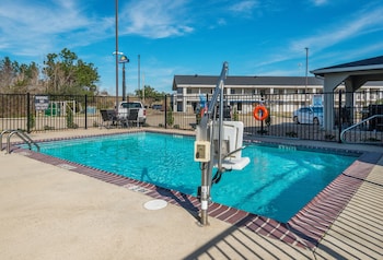 Candlewood Suites Lake Charles - Sulphur By Ihg,Louisiana>>Lake Charles,3 star
