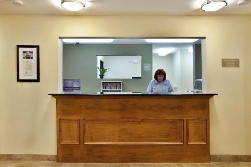candlewood suites lake charles sulphur by ihg