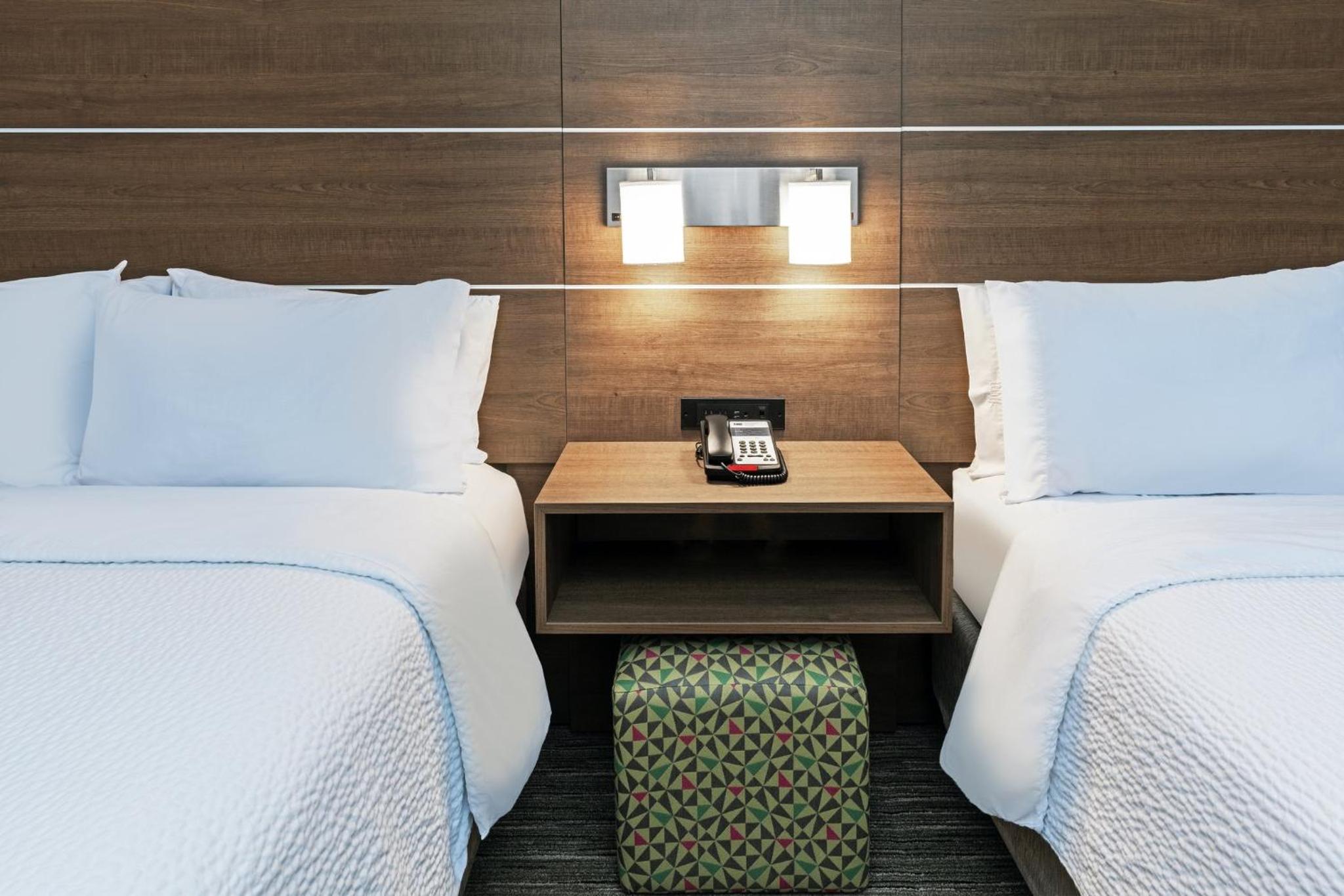 holiday inn express and suites sulphur lake charles by ihg