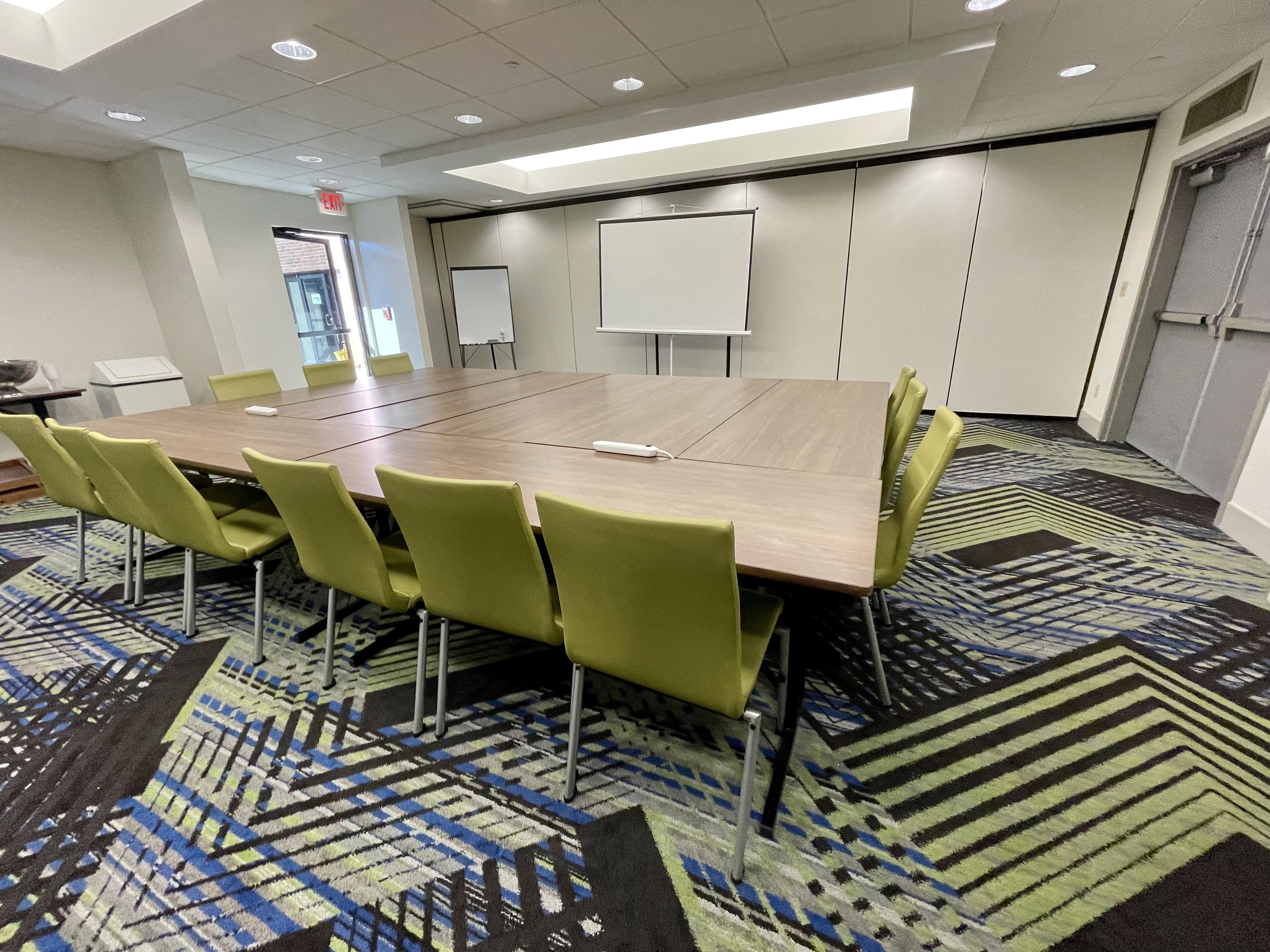 holiday inn express and suites sulphur lake charles by ihg