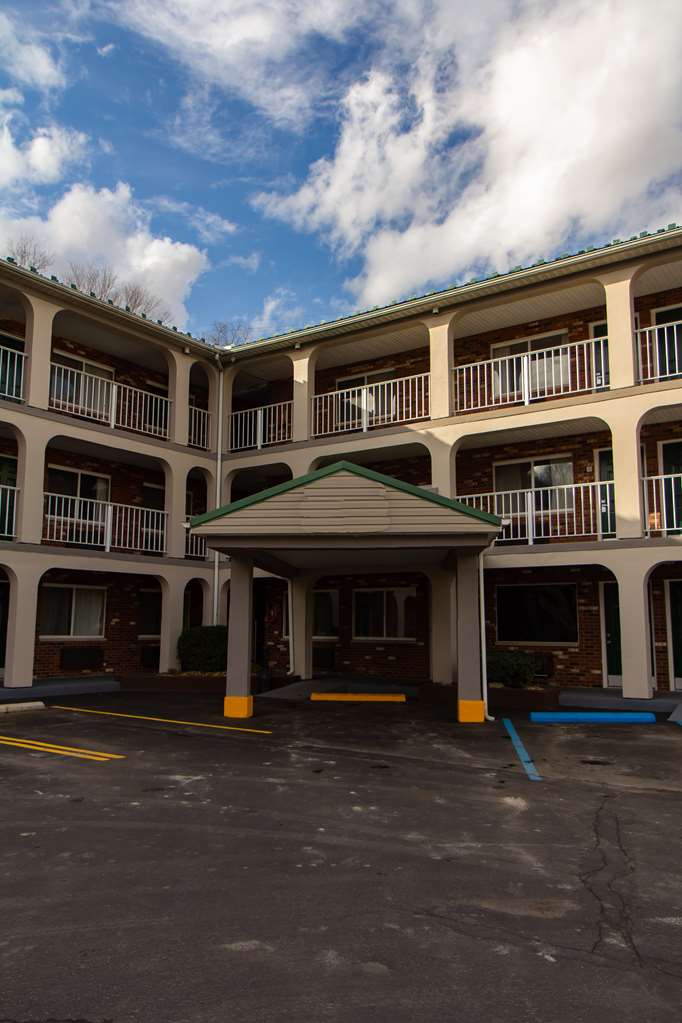 surestay hotel by best western summersville