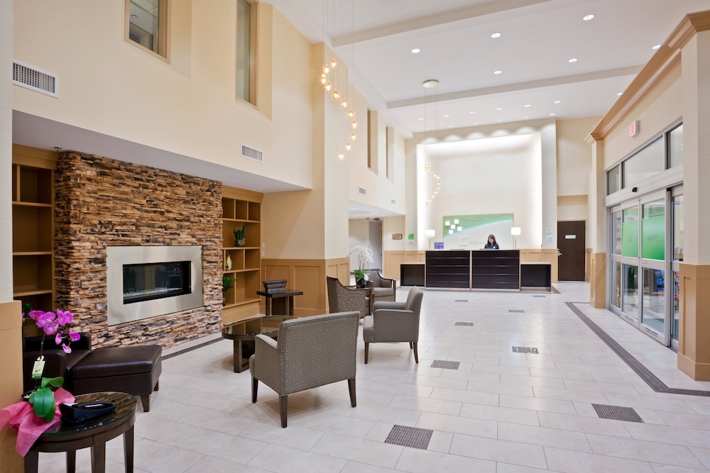 holiday inn hotel and suites surrey east cloverdale by ihg