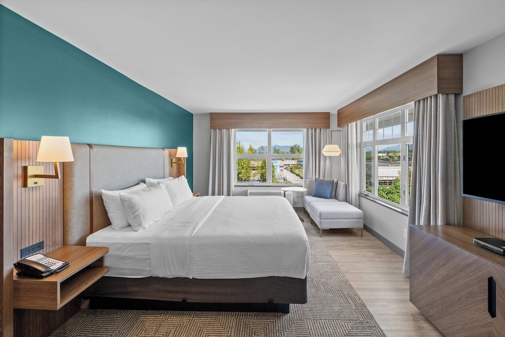holiday inn hotel and suites surrey east cloverdale by ihg
