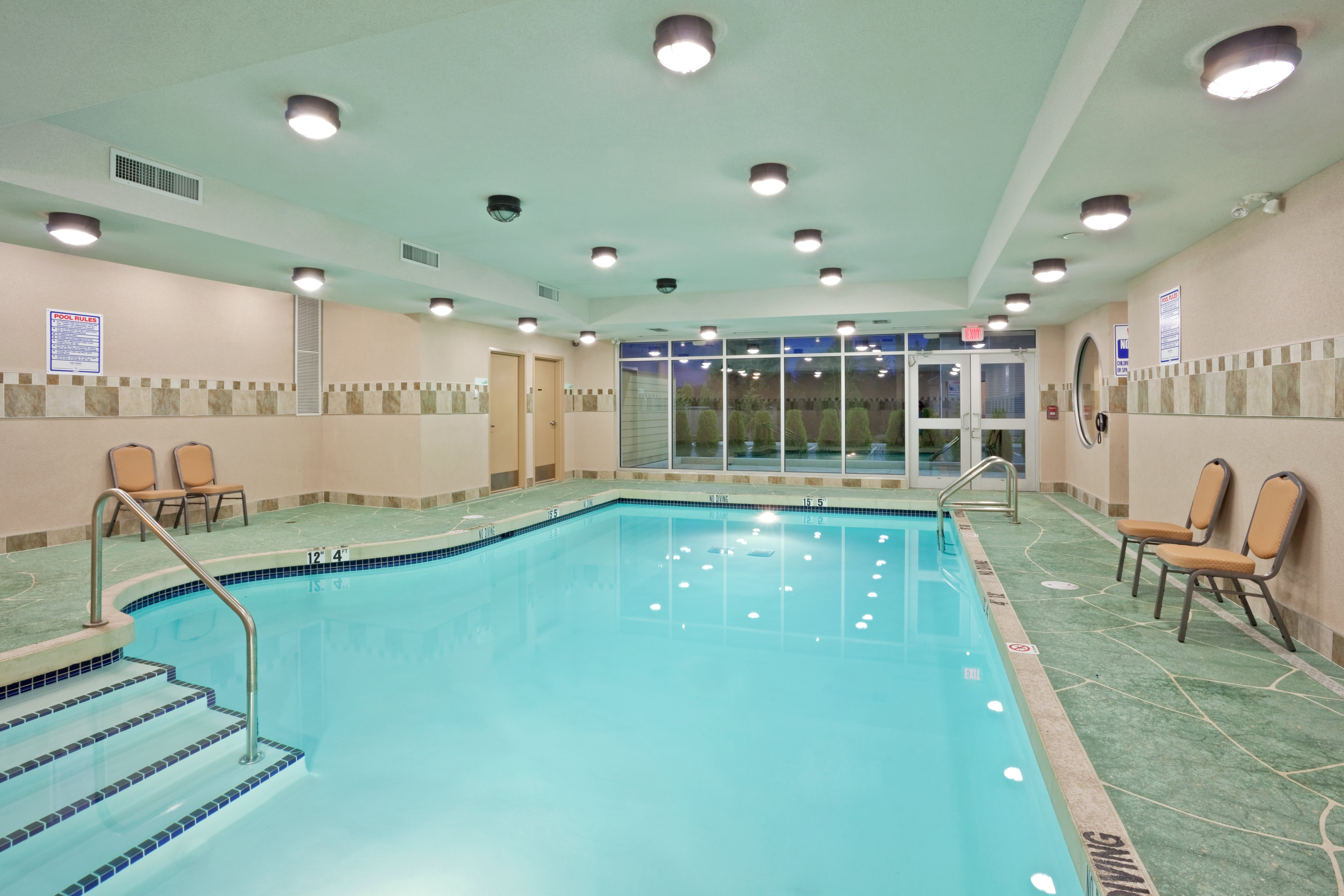 holiday inn hotel and suites surrey east cloverdale by ihg